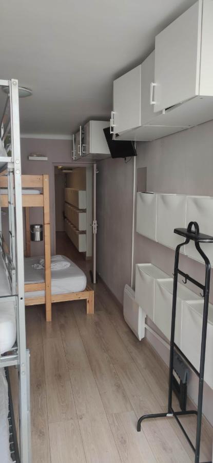 Logement Chambre Seul En Supplement Ou Dortoir Mixte Roquemaure  Luaran gambar